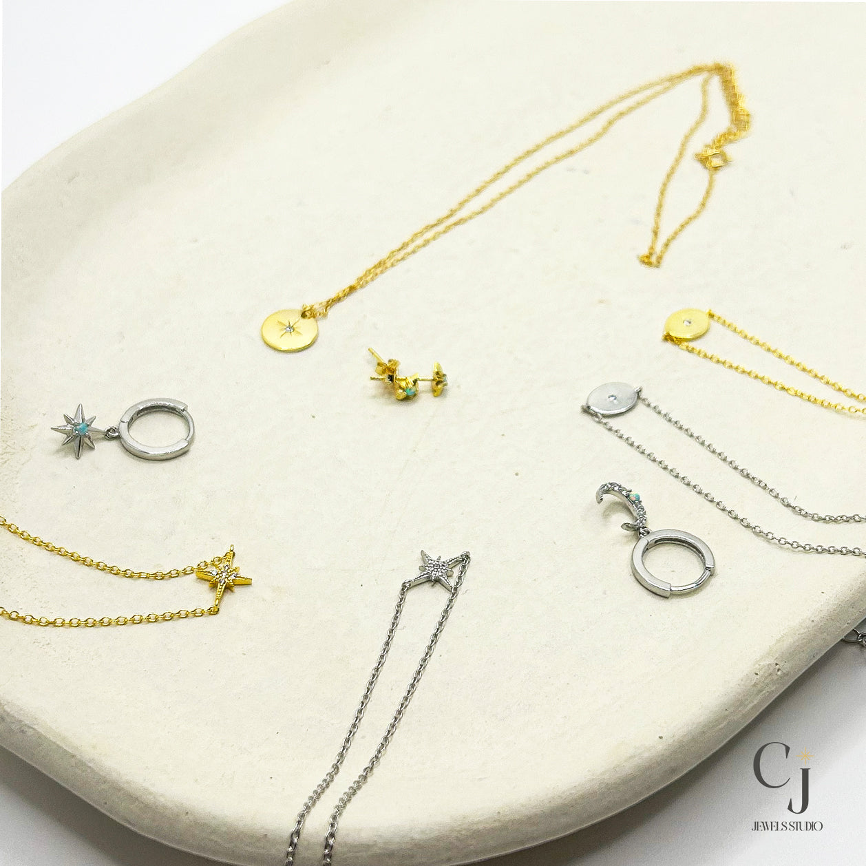 Gold Star Bracelet | Star Bracelet | CJ Jewels Studio