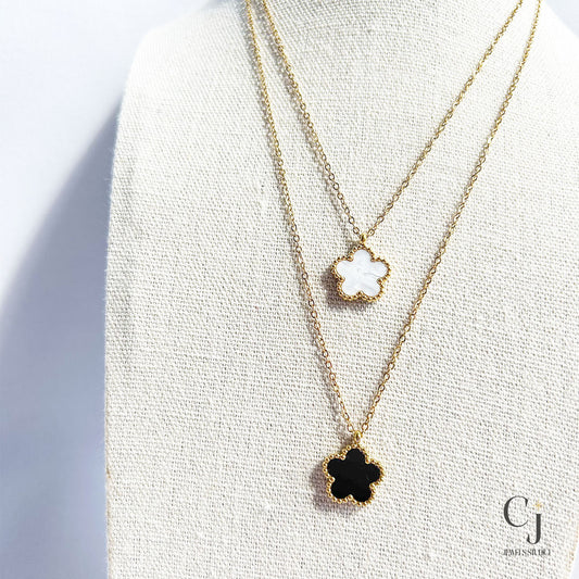 Black & White Flower Necklace