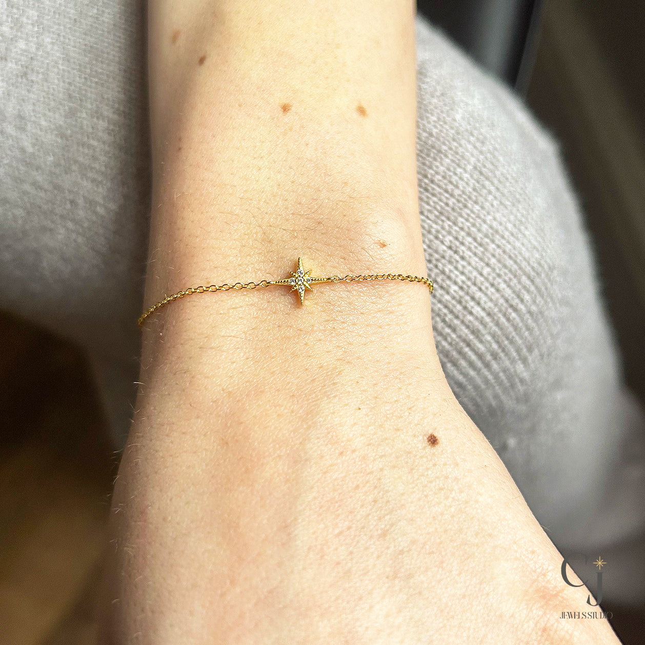 Gold Star Bracelet | Star Bracelet | CJ Jewels Studio