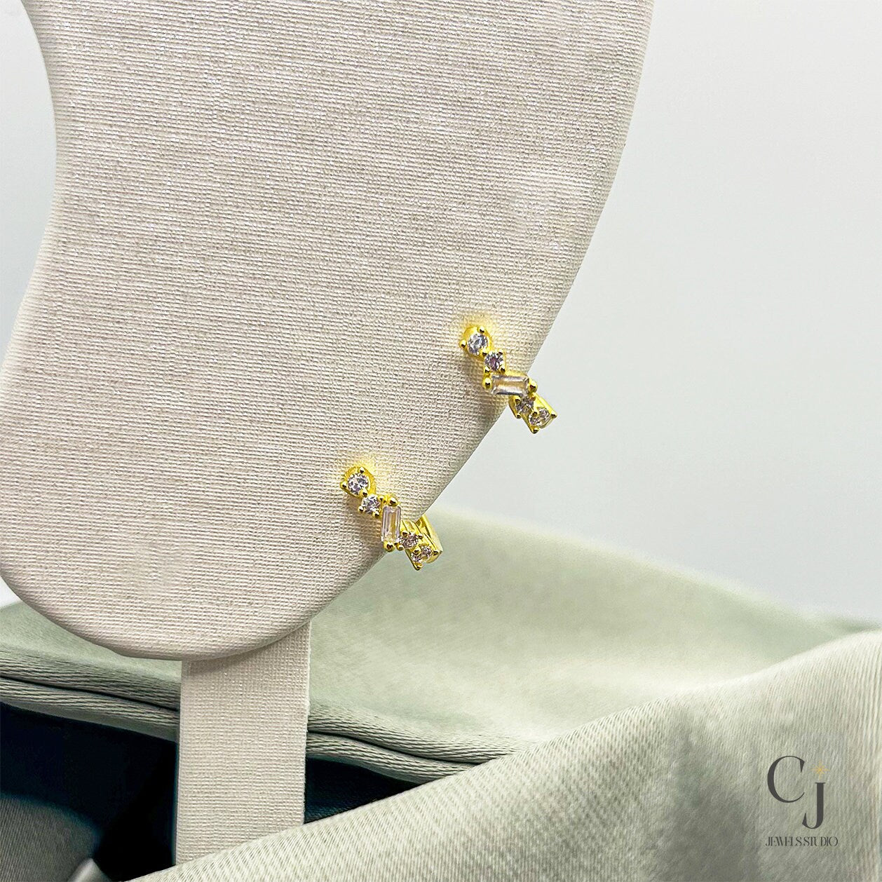 Huggie Hoop Gold Earrings | Hoop Gold Earrings | CJ Jewels Studio